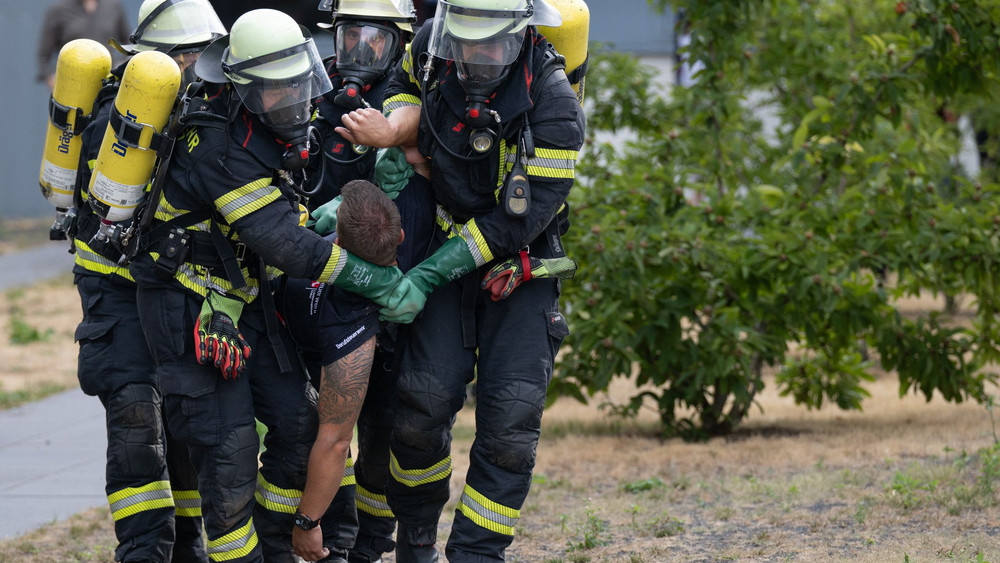 Feuerwehr trainiert für den Strahlen-Ernstfall