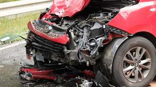 Frontalzusammenstoß: Schwerer Unfall auf B27 bei Bebra