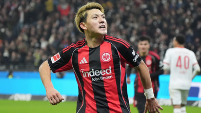 Knapper Sieg: Eintracht Frankfurt gewinnt 1:0 gegen Augsburg