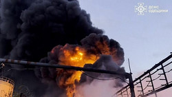 Ukraine: russische Drohnenangriffe treffen Sumy und Odesa vor geplanter Osterwaffenruhe