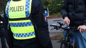 Dunkle Monate, helle Lichter: Fahrrad-Kontrollen in Hamburg gestartet