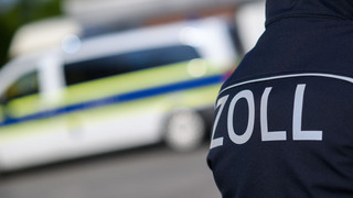 Lagerhalle in Heusenstamm: Hunderttausende Vapes entdeckt