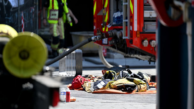 Brand auf Baustelle in Brüssel: Tote in Aufzug gefunden