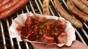 Rezept: Currywurst-Sauce mit Cola und Apfelmus