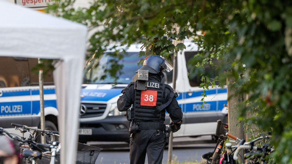 Polizei räumt besetztes Universitätsgebäude in Gießen