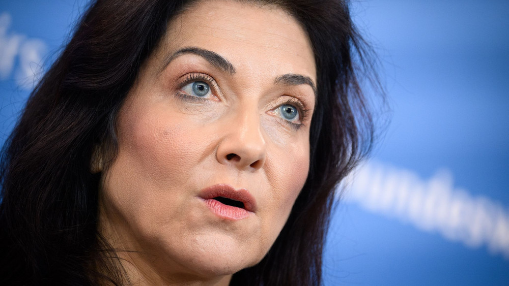 Bundeswirtschaftsministerin Reiche zu Energiekosten