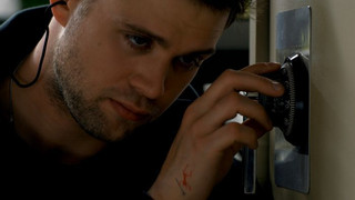 Tresorknacker mit Superohren: "The Piano Tuner"