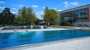 Hanau: Heinrich-Fischer-Freibad Hanau öffnet nach Sanierung