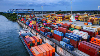 Deutsche Exporte ziehen an - Erholung im Geschäft mit USA