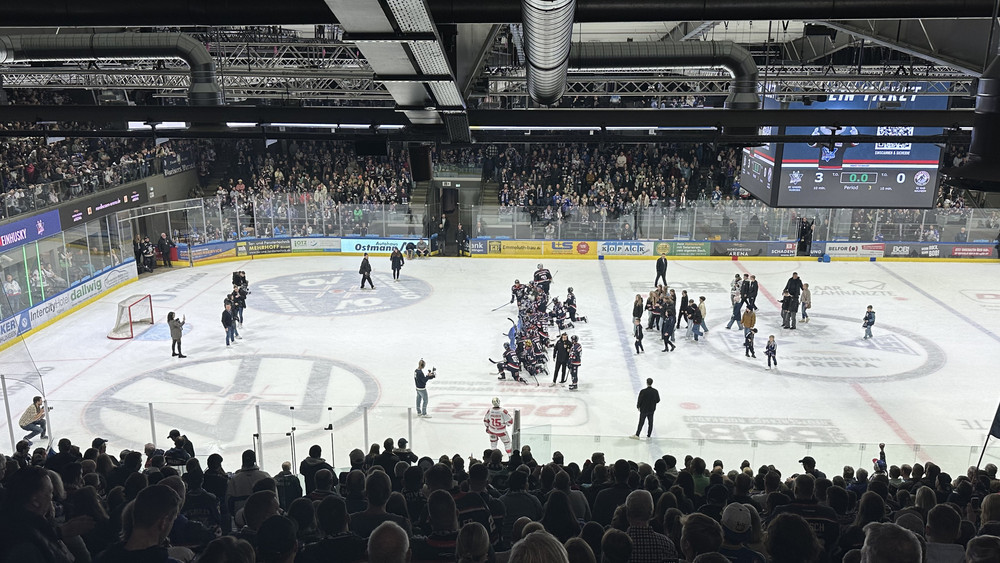 Die Kassel Huskies haben das Hessenderby für sich entschieden.