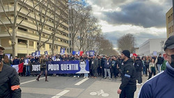 Hitlergrüße bei rechtsextremem Gedenkmarsch für Quentin Deranque in Lyon