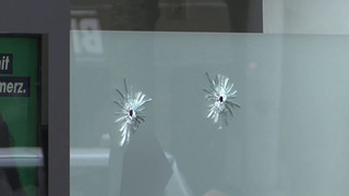 Täter auf der Flucht: Schüsse auf Café in Kölner Südstadt