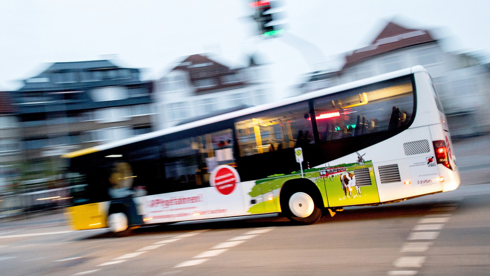 Ein zusätzlicher Bus soll die Lage in Löschenrod (Landkreis Fulda) morgens entspannen