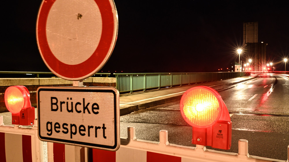 Vollsperrung in Darmstadt: Für mehr als drei Monate soll die Rheinstraßenbrücke nicht mehr befahrbar sein.