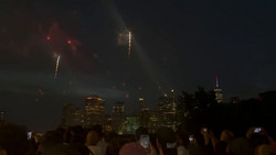 USA feiern 250. Geburtstag mit Feuerwerk