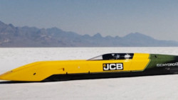 Über 650 km/h: Brite rast zum Weltrekord
