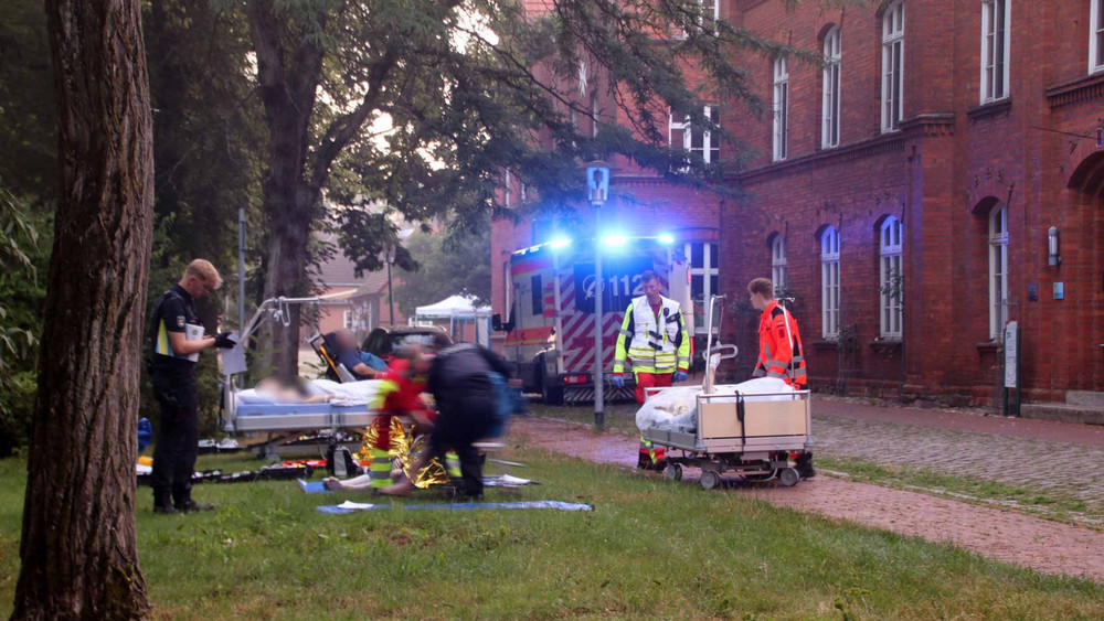 Dachstuhlbrand in Krankenhaus in Ludwigslust
