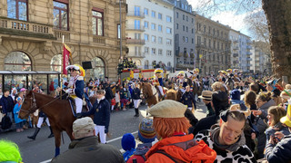 Viel Helau im FFH-Land: Rosenmontagsumzug in Mainz gestartet