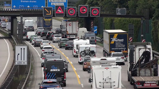 Erste Bundesländer starten in Sommerferien - ADAC warnt vor dichtem Verkehr