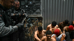 Brasilien: Polizei-Razzia endet in Blutbad