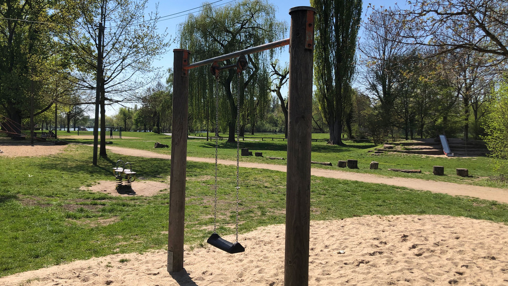 Offenbach: Spielplatz am Main Bürgel