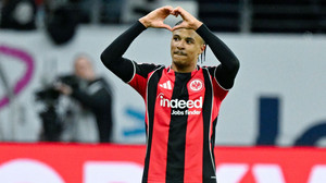 Bahoya verlässt Eintracht Frankfurt Richtung England