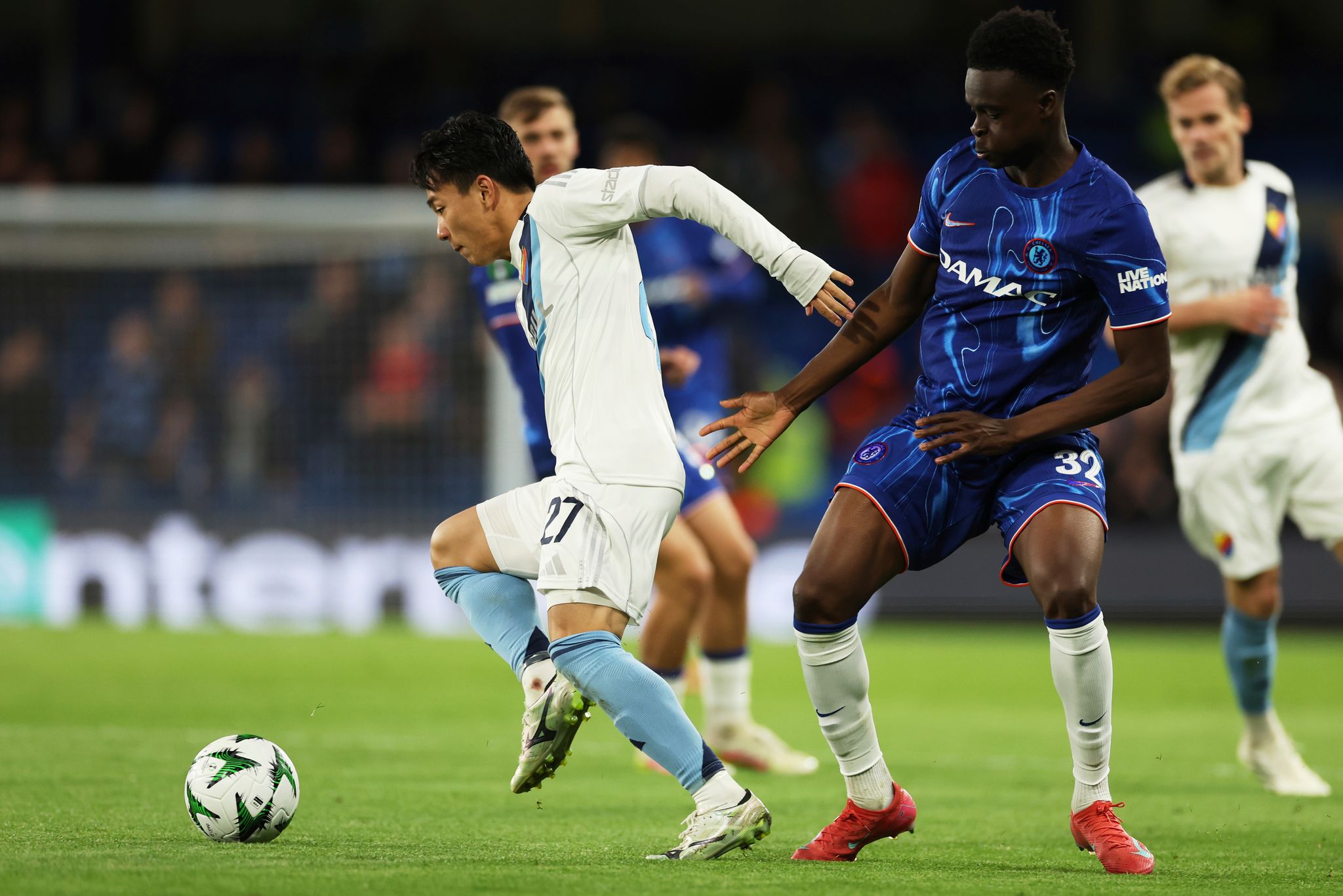 Eintracht Frankfurt holt japanische Nachwuchs-Talente