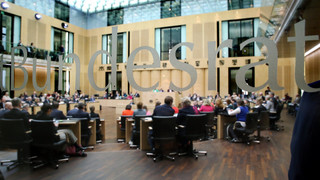 Bundestag in Berlin wird kleiner - Bundesrat winkt Wahlreform durch