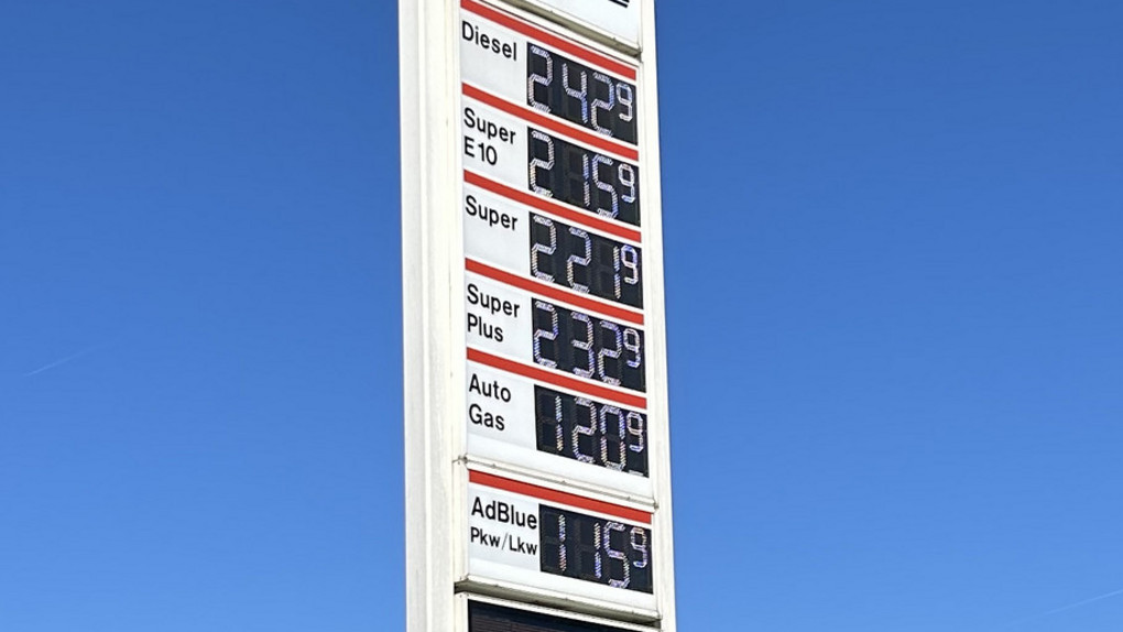 Spritpreise in Hessen trotz sinkender Ölpreise weiter hoch