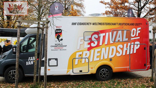 DEB will mit dem Fan-Van an verschiedenen Standorten die Fans für die Heim WM begeistern