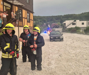 Braunfels versinkt im Unwetter-Chaos: 30 Zentimeter Hagel