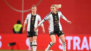 DFB-Frauen gewinnen 3:0 gegen Dänemark und wahren Chancen auf Olympia