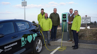 Wasserkuppe unter Strom: Neue Ladepunkte für E-Autos