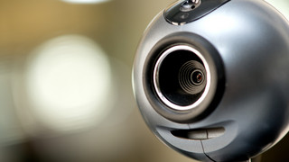 Nach Date-Vermittlung beim Sex gefilmt: Prozess wegen Erpressung