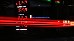 Ifo: Tankrabatt bisher nur teilweise weitergegeben