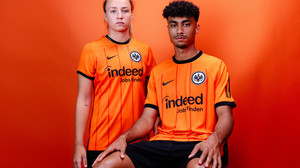 Neues Eintracht Frankfurt-Ausweichtrikot: Ganz in Orange