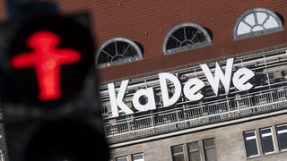 KaDeWe-Gruppe meldet Insolvenz an, Läden bleiben offen