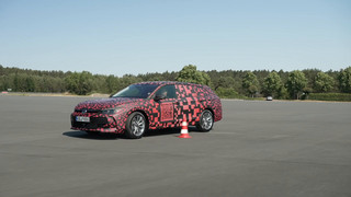 Neuer Volkswagen Passat Variant auf finalen Erprobungsfahrten