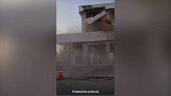 Video zeigt Chaos nach schwerem Erdbeben in Indonesien