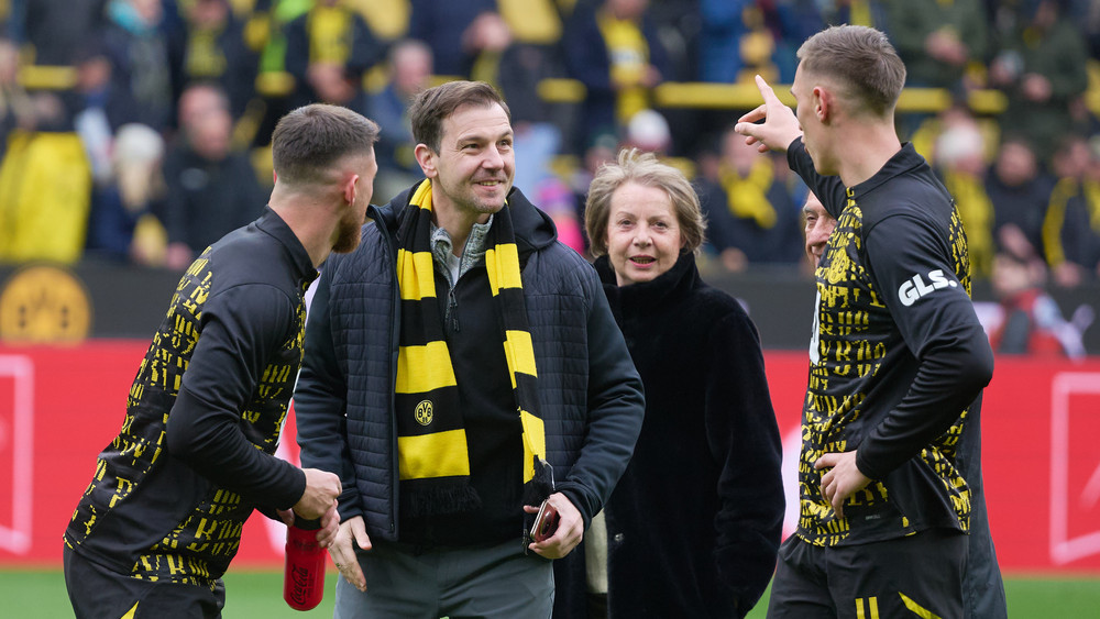 In Zukunft könnte der Tischtennis-Stars für seinen Lieblingsfußballverein Borussia Dortmund arbeiten.