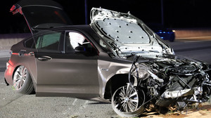 Unfall auf der A5 bei Weiterstadt: Fünf Verletzte nach Reifenplatzer