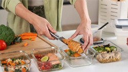 Kilos purzeln von allein, wenn Sie täglich das Gleiche essen