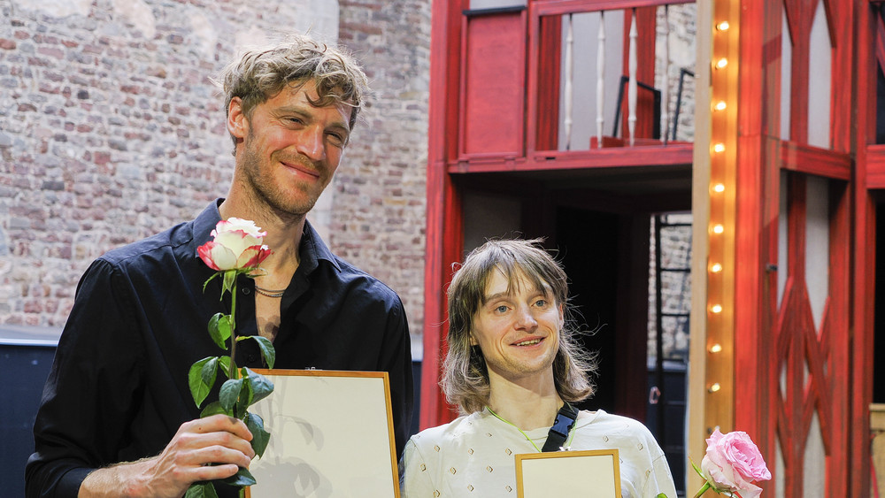 Thieß Brammer (links) wurde mit dem Großen Hersfeldpreis und Uriel Jung mit dem Hersfeldpreis ausgezeichnet. 