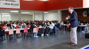 Neuer Rekord: Mehr als eintausend Erstsemester an Hochschule Fulda