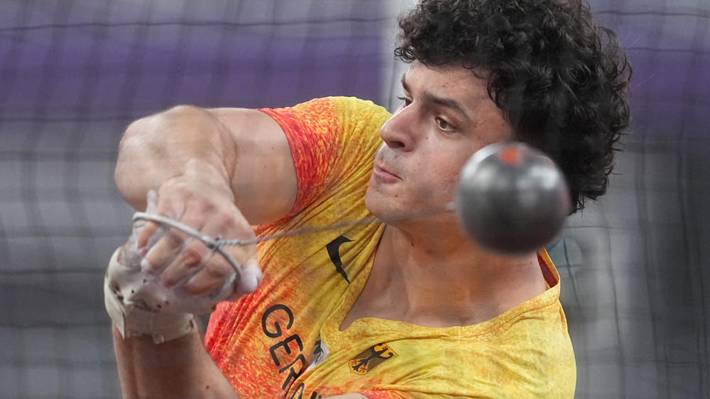 Merlin Hummel hat die Silbermedaille im Hammerwurf gewonnen.