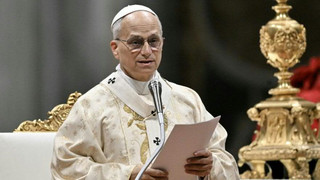 Papst prangert in Weihnachtsmesse "offene Wunden" durch Kriege an