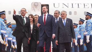 Dauerhafte Friedenslösung gesucht: US-Delegation um Vance in Pakistan