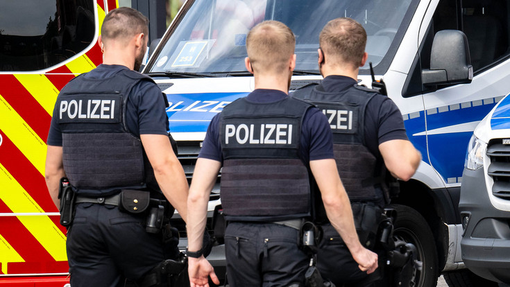 Beleidigt und verletzt: Massenprügelei nach Kreisliga-Spiel