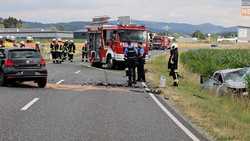Verkehrsunfall zwischen Dipperz und Wissels: Drei Fahrzeuge kollidieren, drei Verletzte