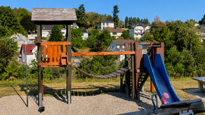 Spielplatz Cratzenbach: Sonnensegel gegen Hitze